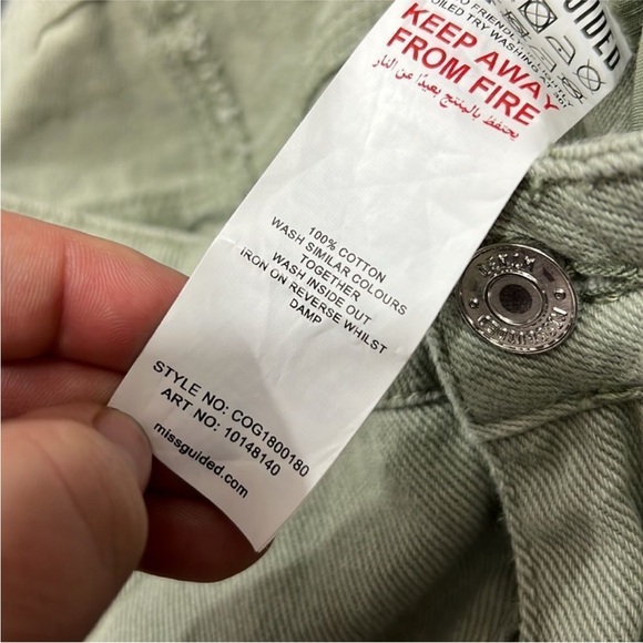 Missguided Riot High Rise Sage Green Cord Textured Mom Jeans Size 6 - Picture 6 of 6